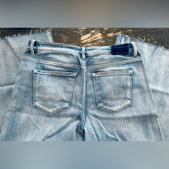 Super cute pair of Risen raw hem, crop jeans! Size 15. Brand new, never worn! - Picture 7 of 8